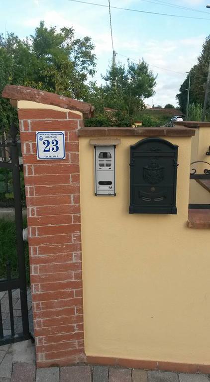 B&B Ginevra Ghizzano Екстериор снимка